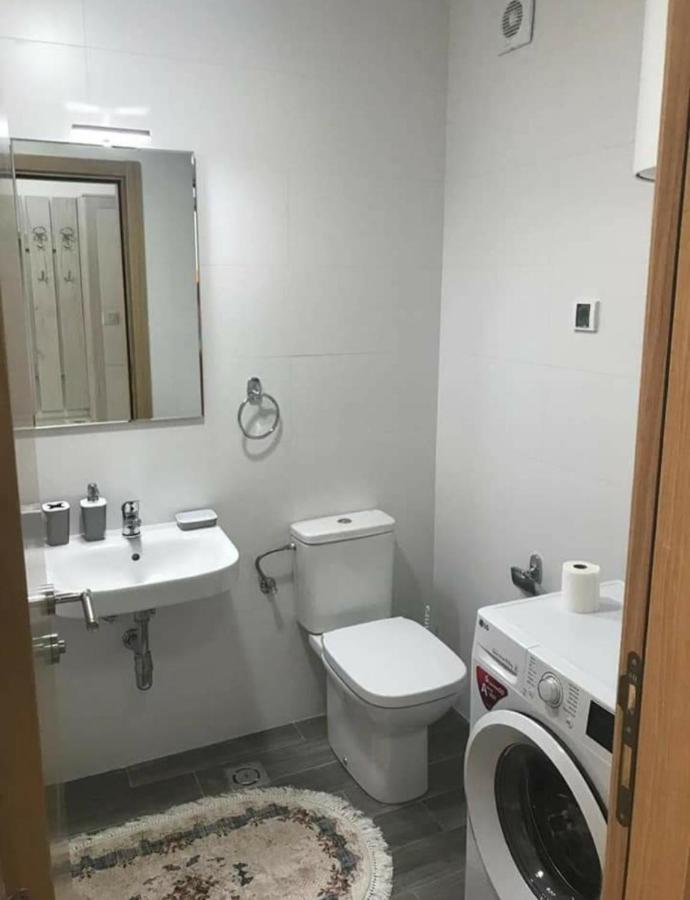 Kenza Jednosobni Stanovi Lägenhet Podgorica Exteriör bild